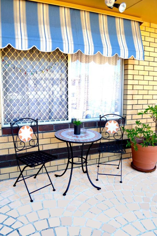 Palms Bed & Breakfast Perth Exterior photo